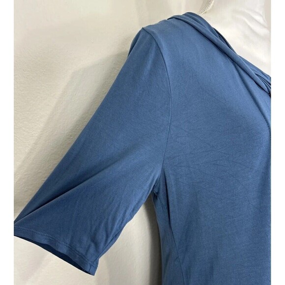 Soft Surroundings Blue Woven Lattice Neck Pleated Front Short Sleeve Size Large - Picture 10 of 10